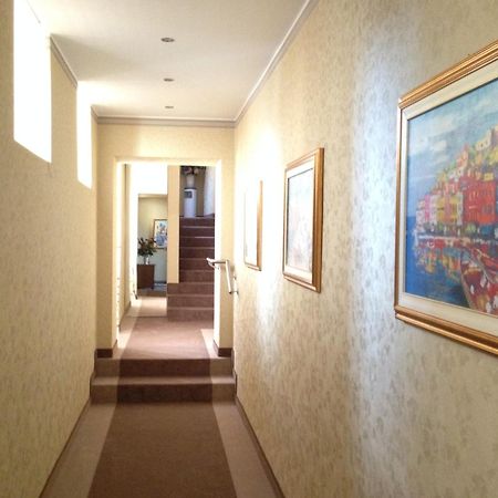 Hotel Vela D'Oro Dependence Bardolino Bagian luar foto